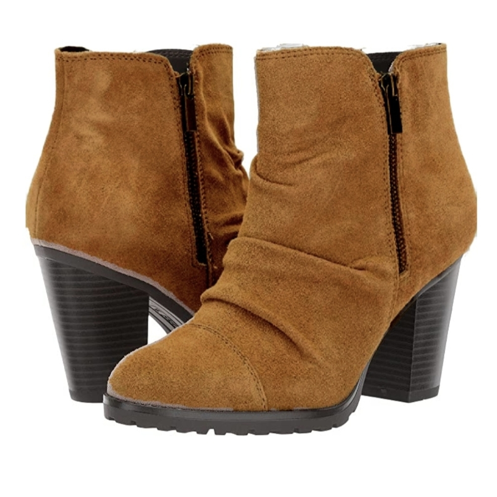WHITE MOUNTAIN Taft Booties